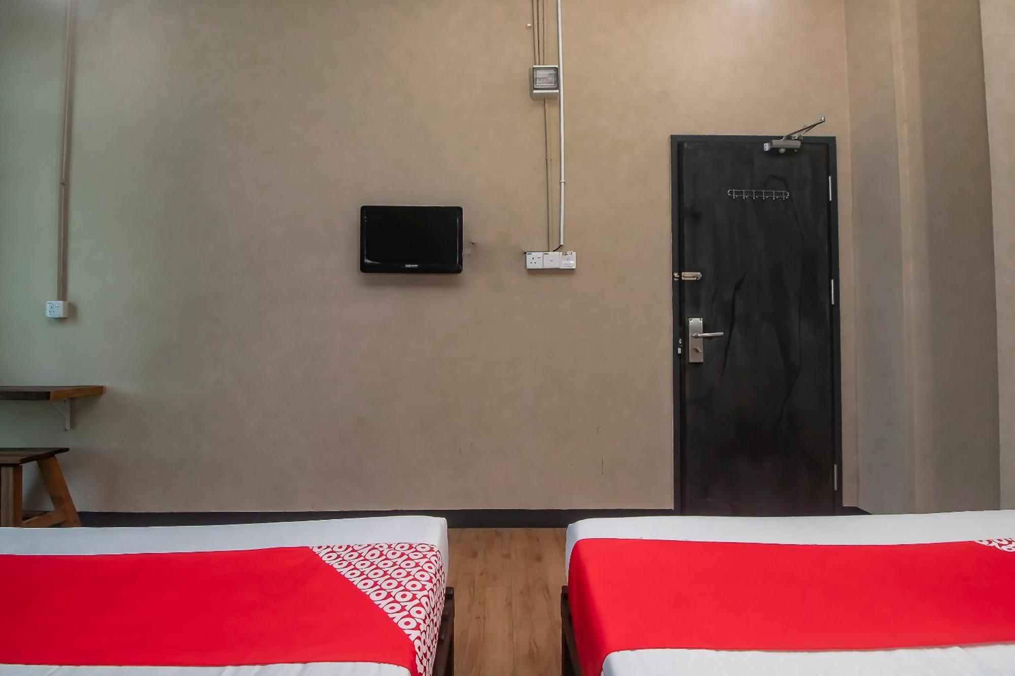 Oyo 90094 Hi Inn 3 Sibu Εξωτερικό φωτογραφία